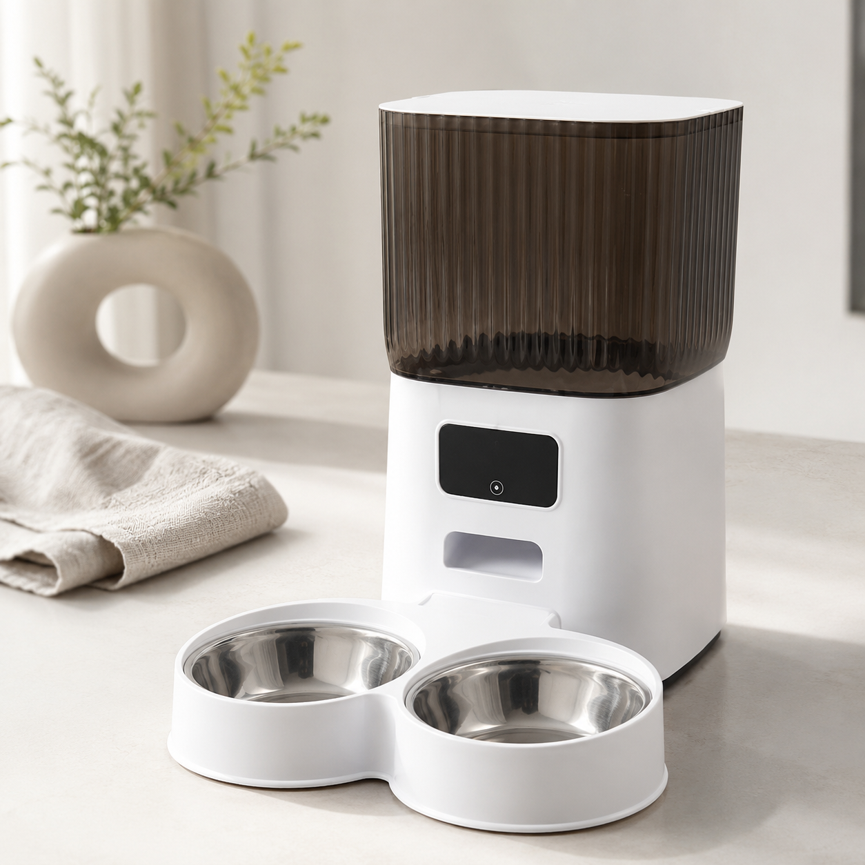 Smart Pet Meal Dispenser