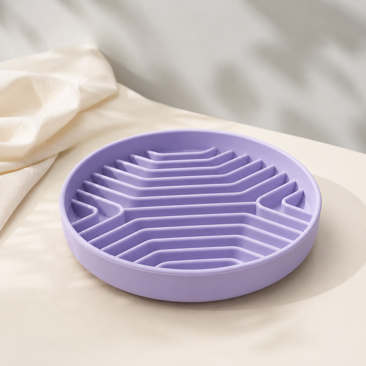 Pet-Friendly Suction Feeder Bowl